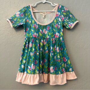 Honeydew blue, pink and green floral ruffle hem short sleeve tunic top size 4T